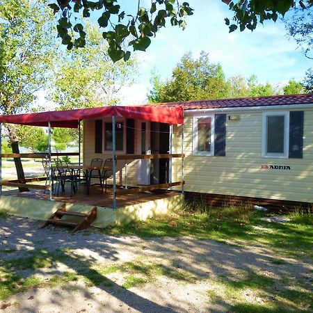 Campsite Pisak - Mobile Homes By The Sea Seline Buitenkant foto